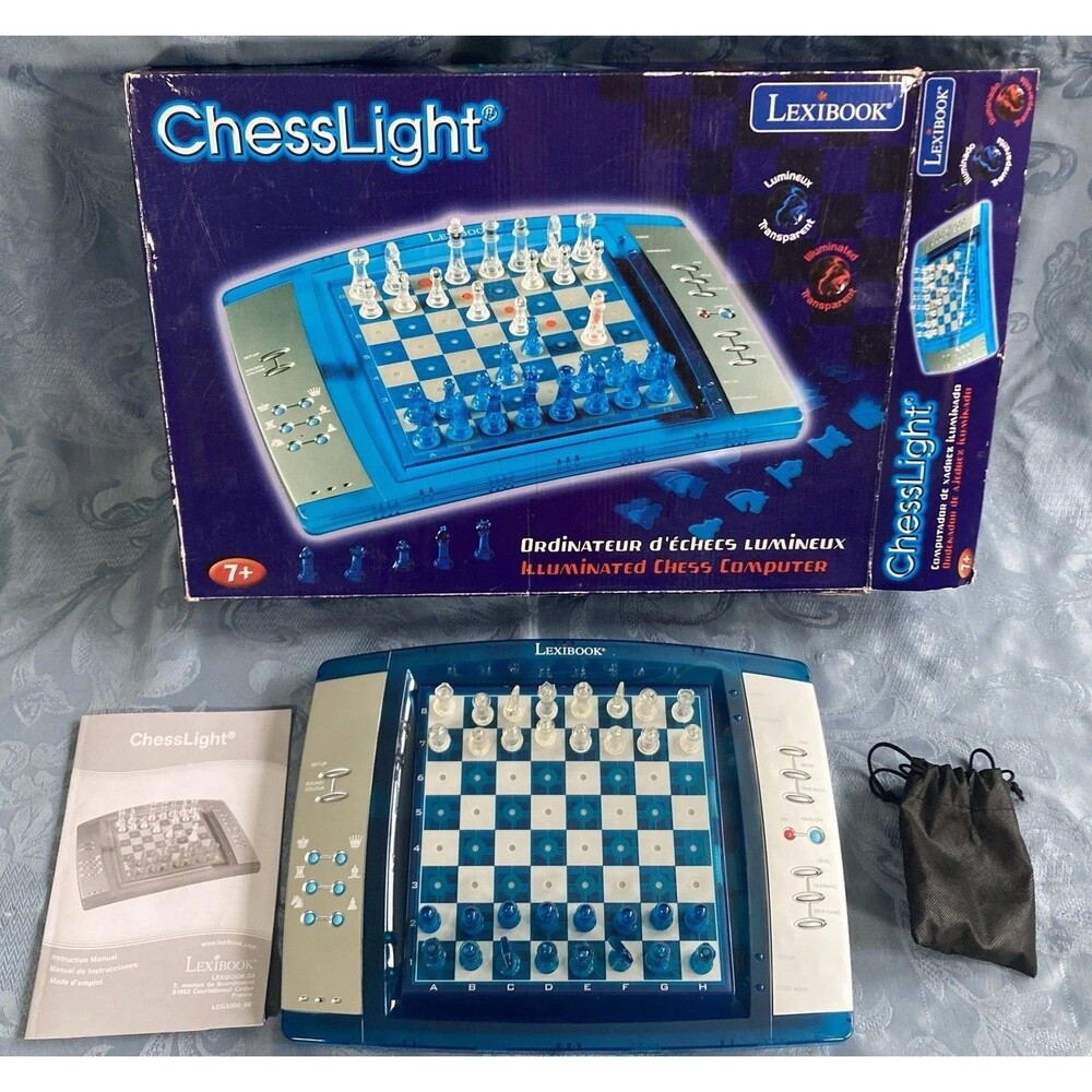ChessLight Electronic Computer Chess Game Illuminated Board  LCG 3000 (Lexibook)